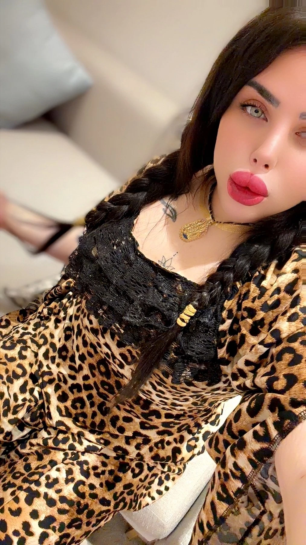 فرولاه – Lebanese escort in Erbil — 4 / 11
