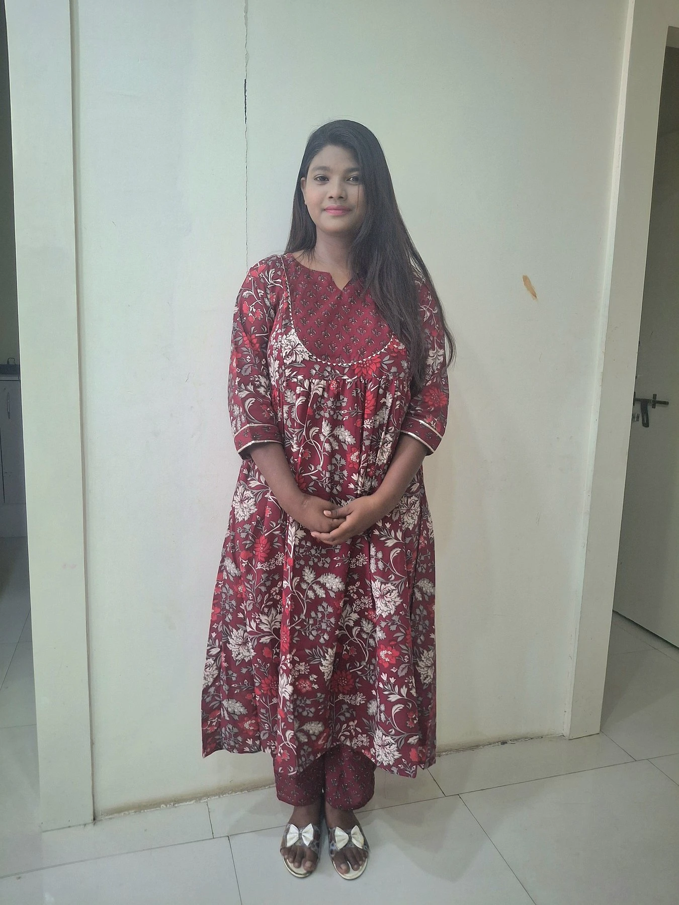 Muskan( Real Meet and Cam Show) – escort in Pune — 4 / 5