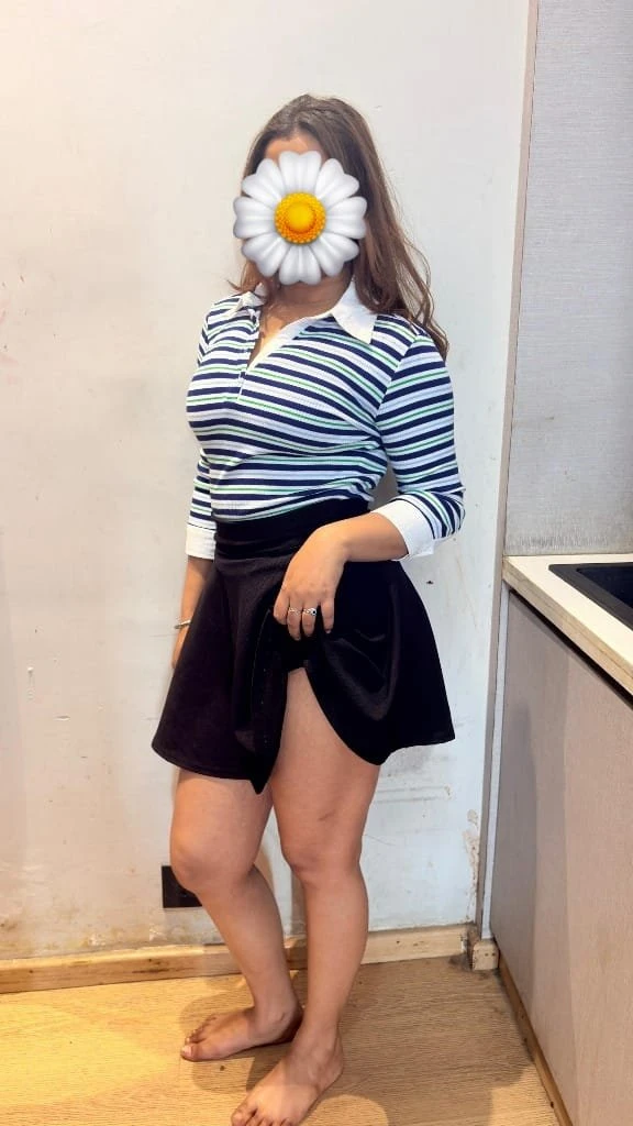 Rinki (Cam & Meet ) – Indian escort in New Delhi — 6 / 9
