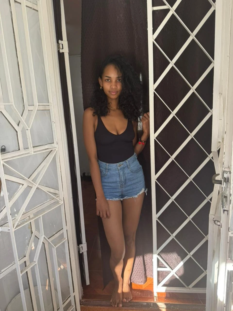 Lovely Cathy – Seychellois escort in Mauritius — 8 / 11