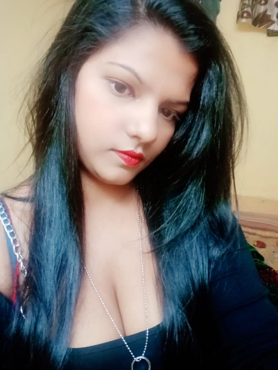 Khushisharma192021 – Indian escort in Mumbai — 2 / 7