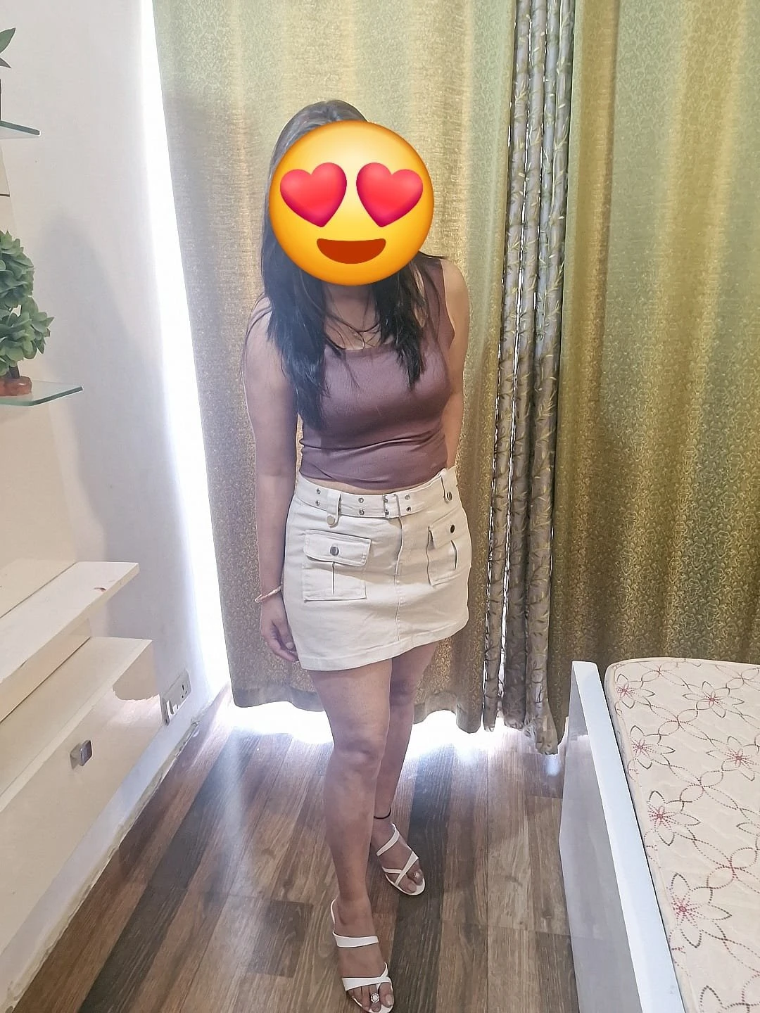 Sweeta – Indian escort in Noida — 4 / 5