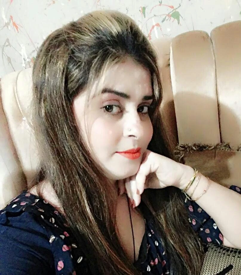 Sheeba – escort in Karāchi — 4 / 5