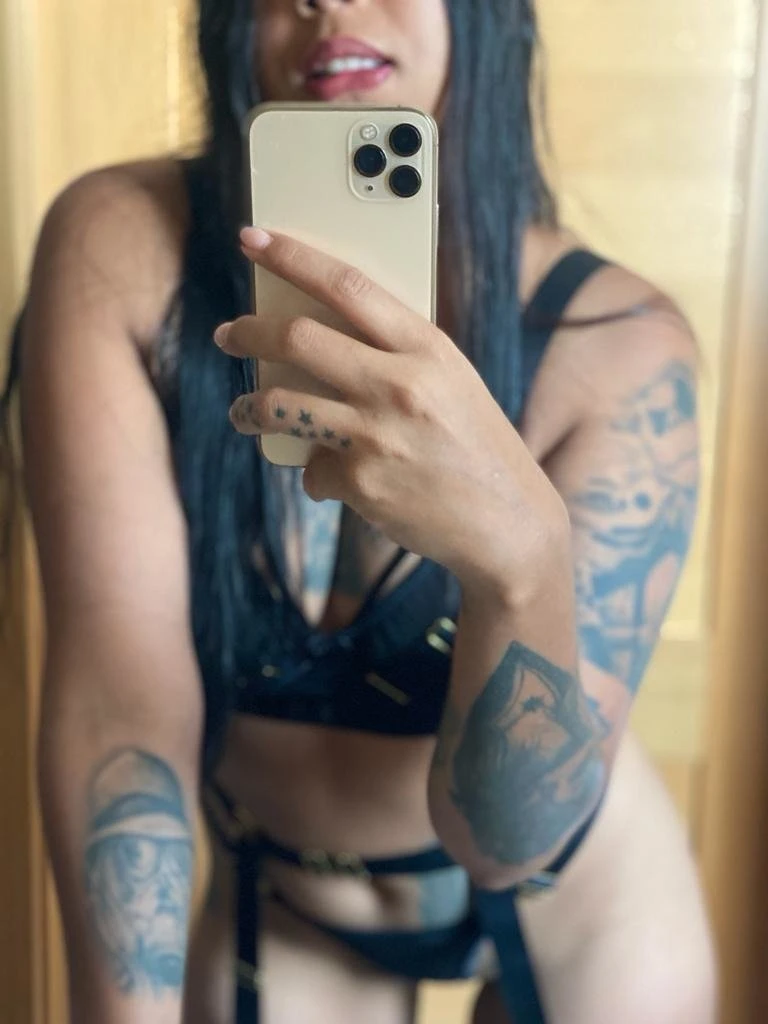 Linda new arrival /MSIDA – Colombian escort in Malta — 11 / 14