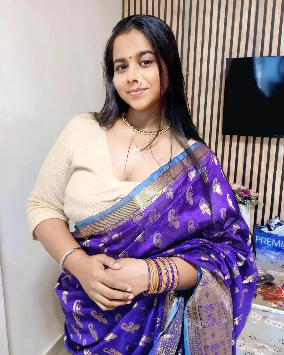Hello Thane Airoli Bhiwandi Dombivli Kal – Indian escort in Thane — 4 / 5