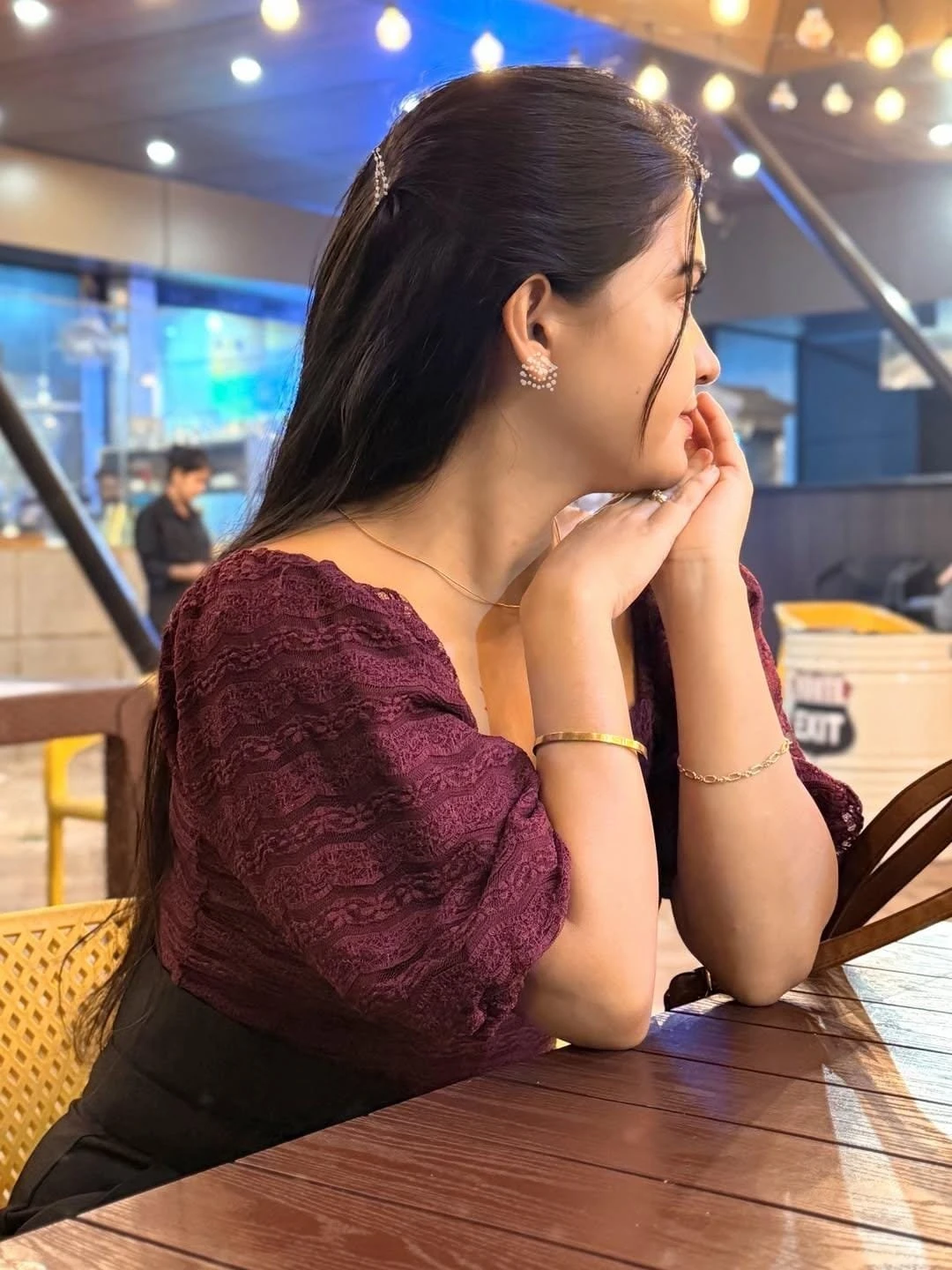 Real meet and cum full nude – Indian escort in Mumbai — 1 / 7