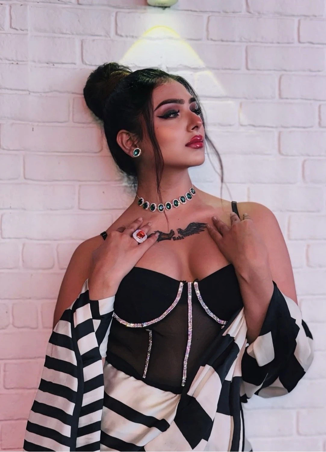 M’s Sana Khan ( Cam / Real) – Indian escort in New Delhi — 2 / 11