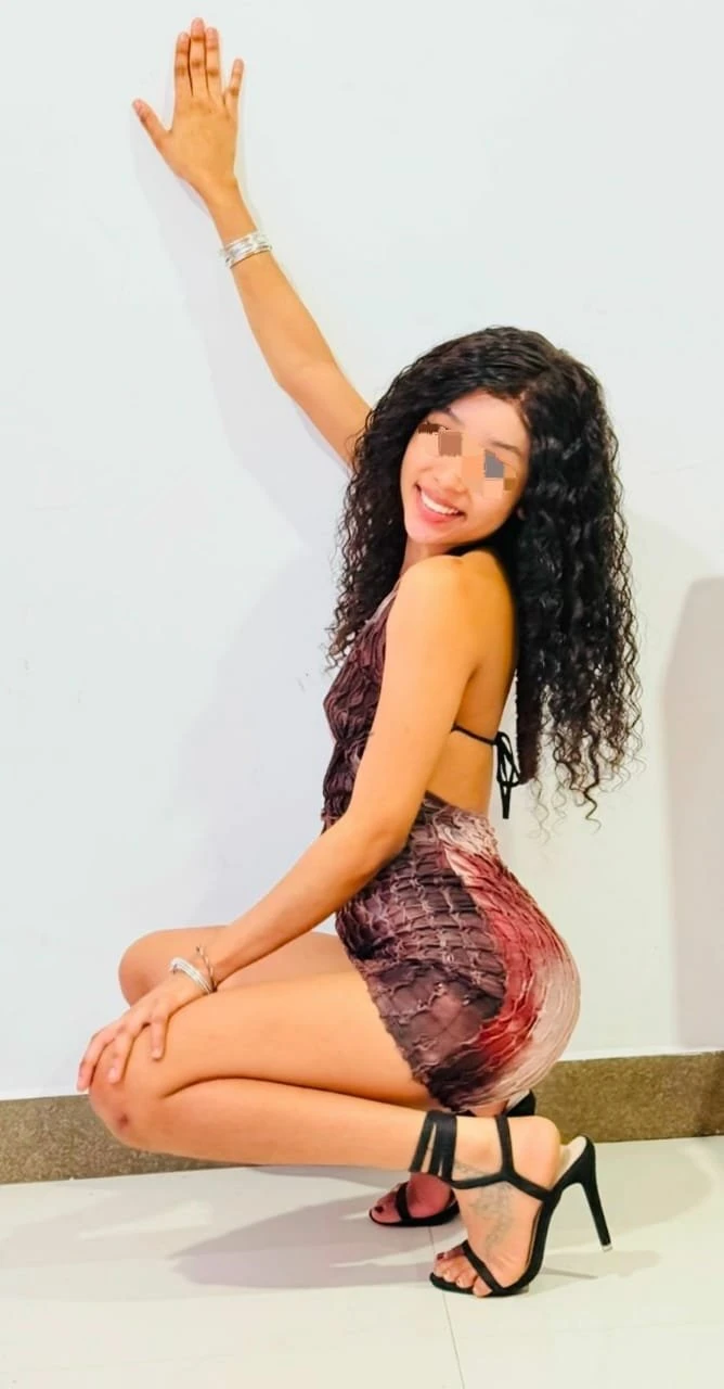 Monica – escort in Colombo — 2 / 4