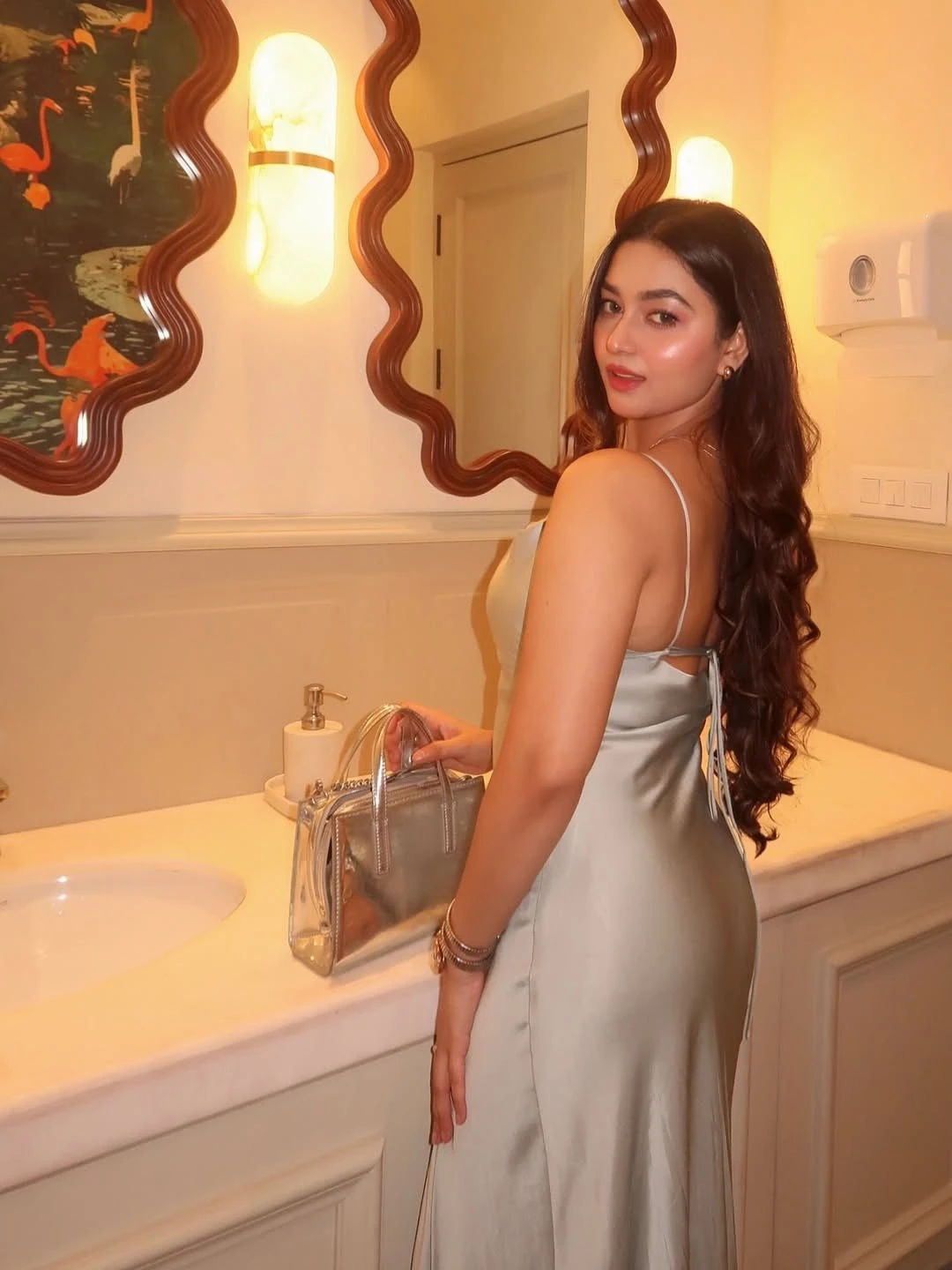 Hiral – Indian escort in Kochi — 2 / 5
