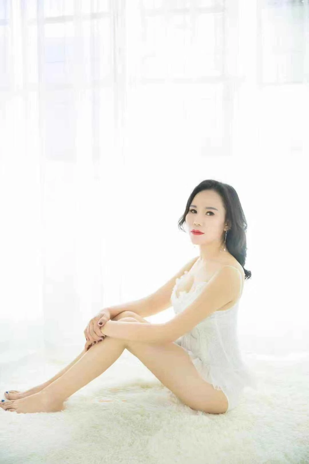 elaine – Chinese escort in Budva — 2 / 7