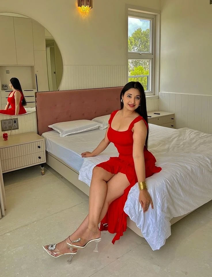 Divyanshi Incall and Outcall Available – Indian escort in Kandy — 4 / 7