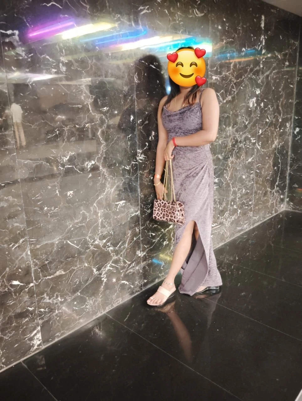 Sanjana – Indian escort in Kolkata — 3 / 5