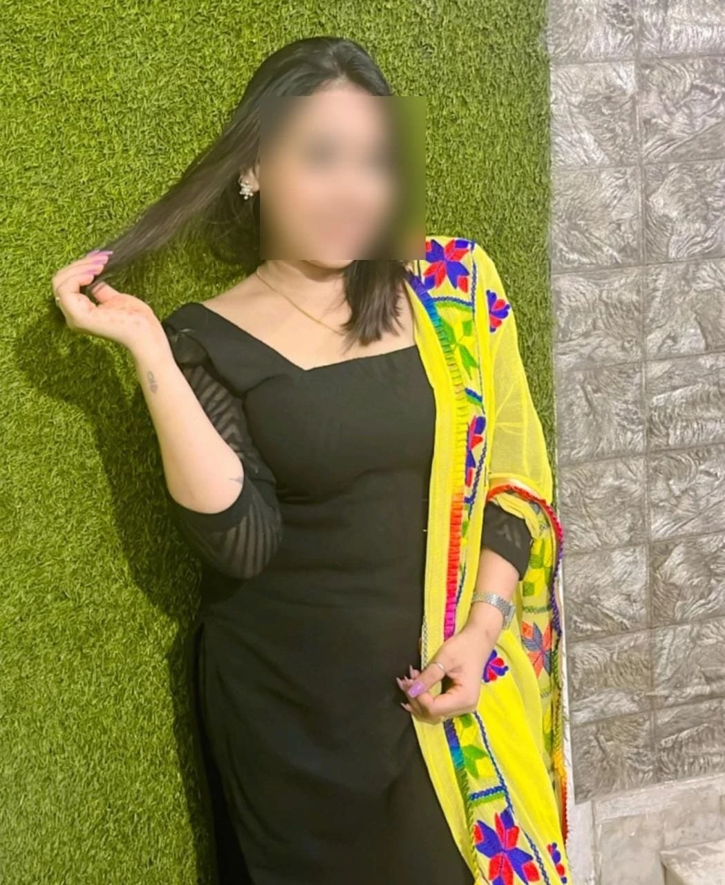 Goddess Somya ~ GFE / BDSM (Cam & Real) – Indian escort in New Delhi — 10 / 14