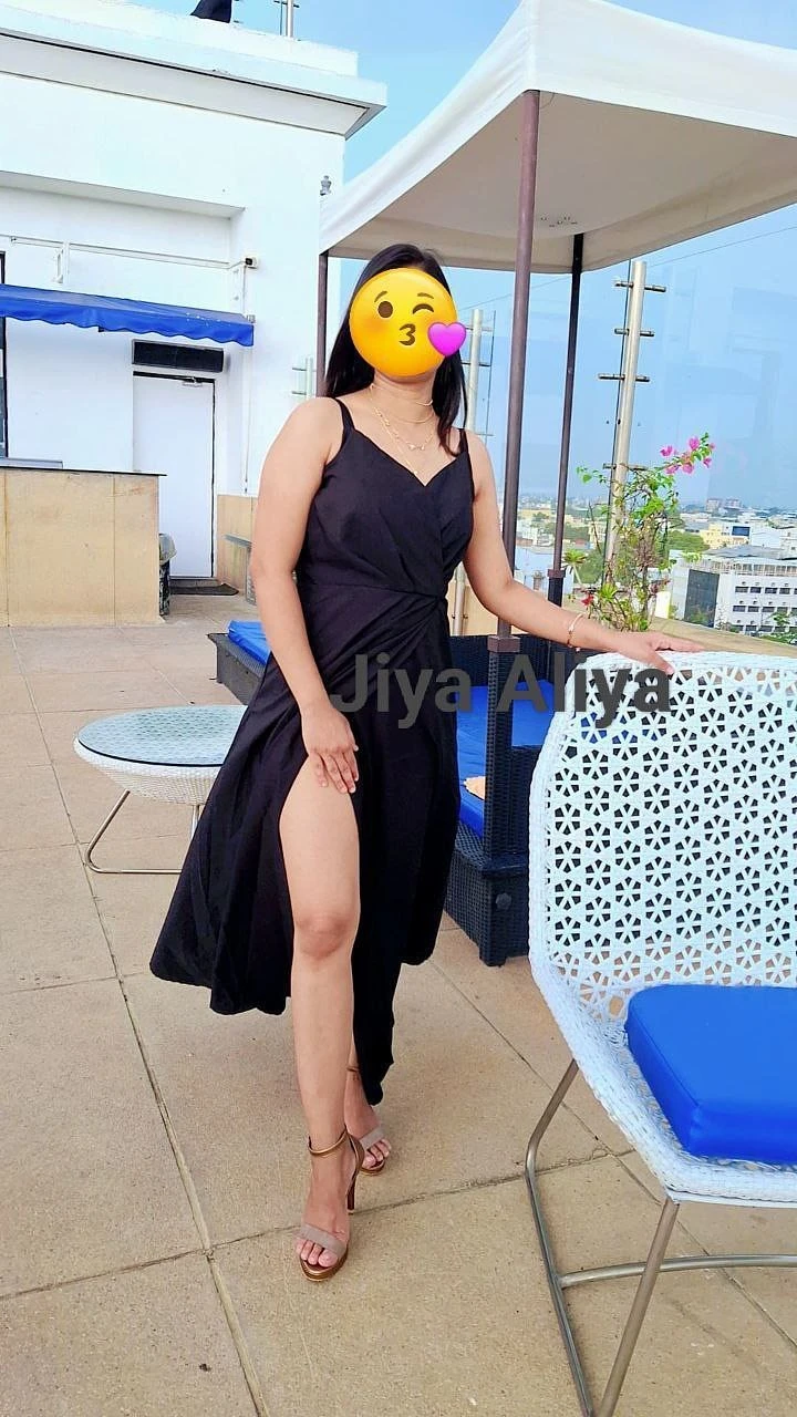 Aliya – Indian escort in Hyderabad — 3 / 7