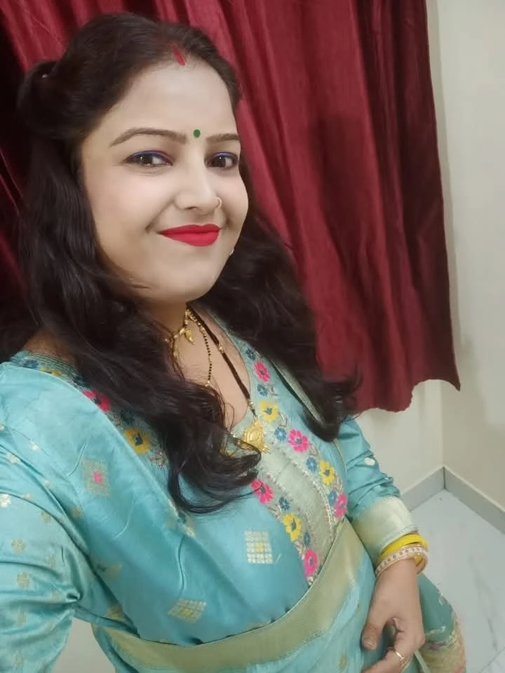 Sneha – Indian escort in Nagpur — 3 / 4