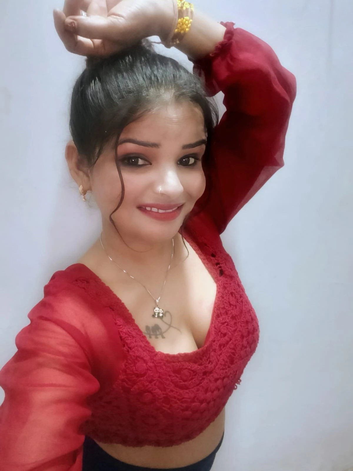 Roshni – Indian escort in Noida, Escort, Noida