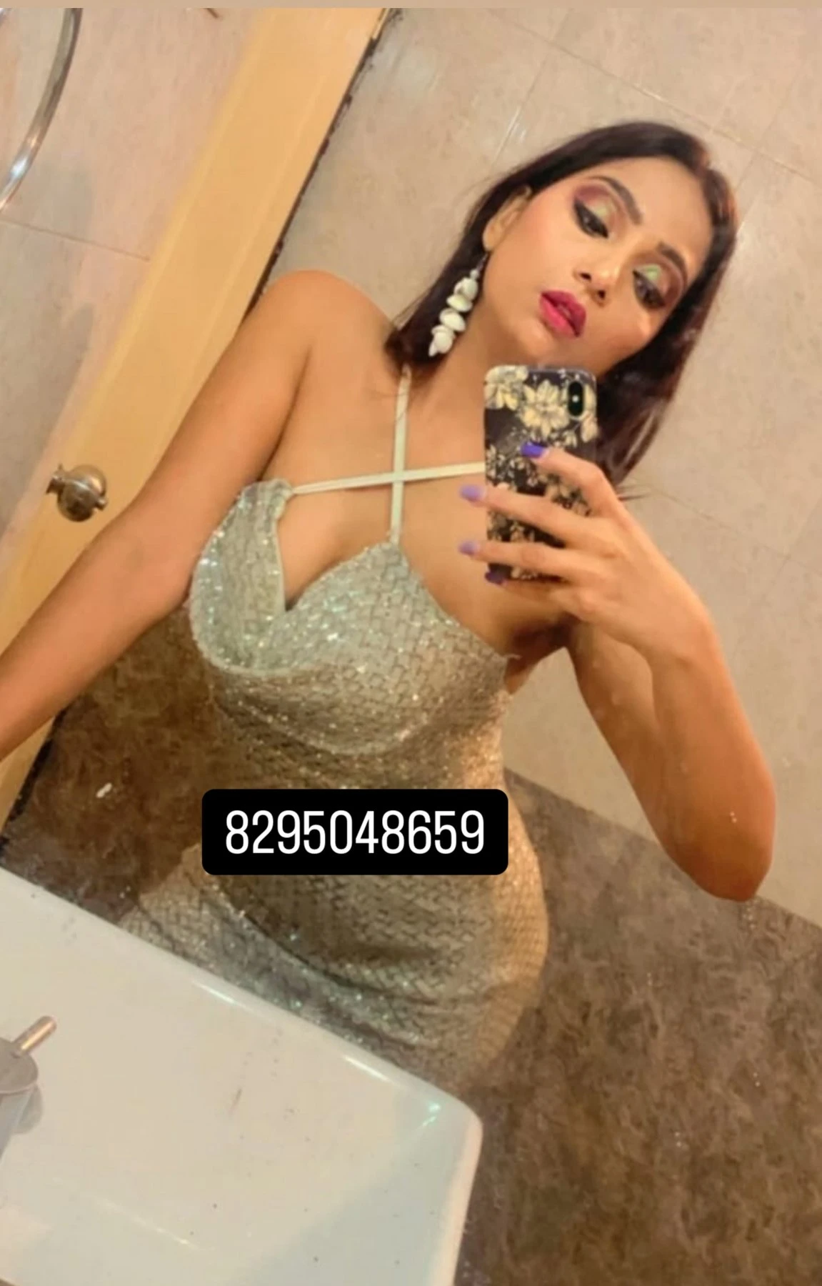 Natasha Oberoi – Indian escort in Pune — 5 / 6