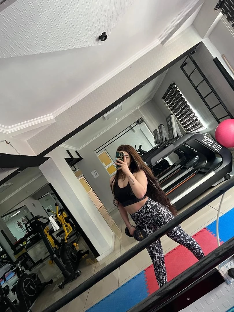 Alina – Russian escort in New Delhi — 3 / 5