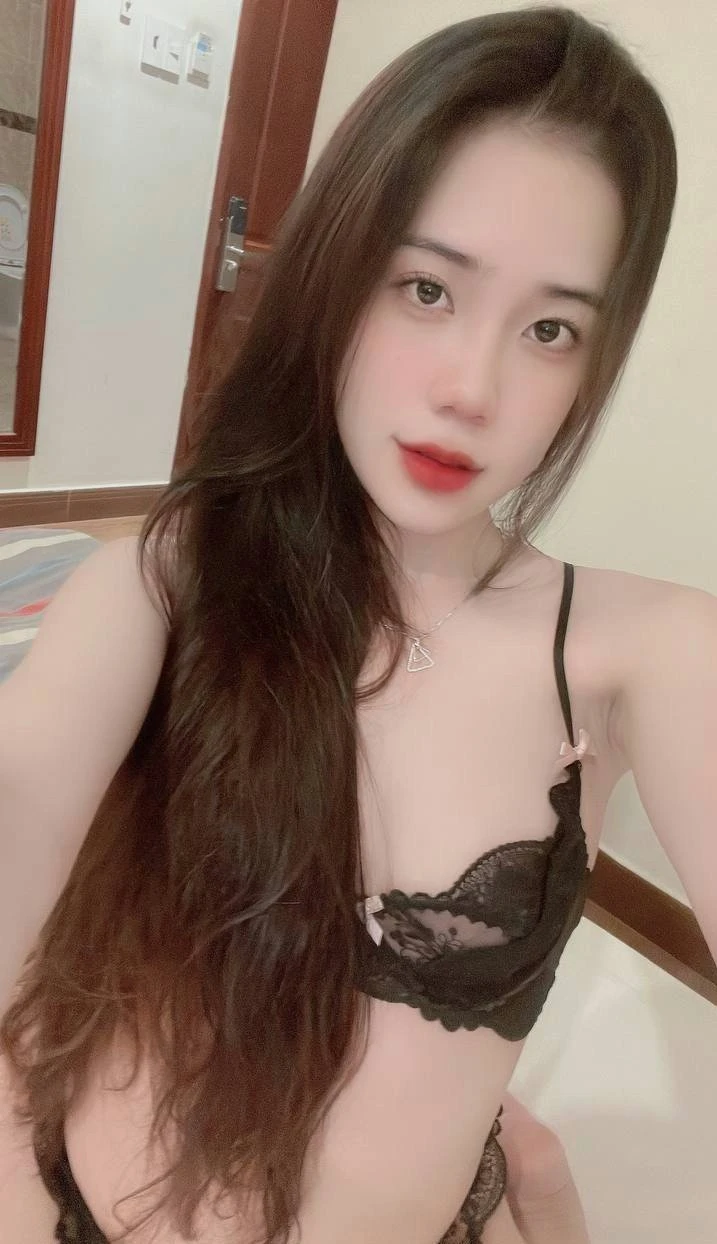 Serena – escort in Mumbai — 5 / 6