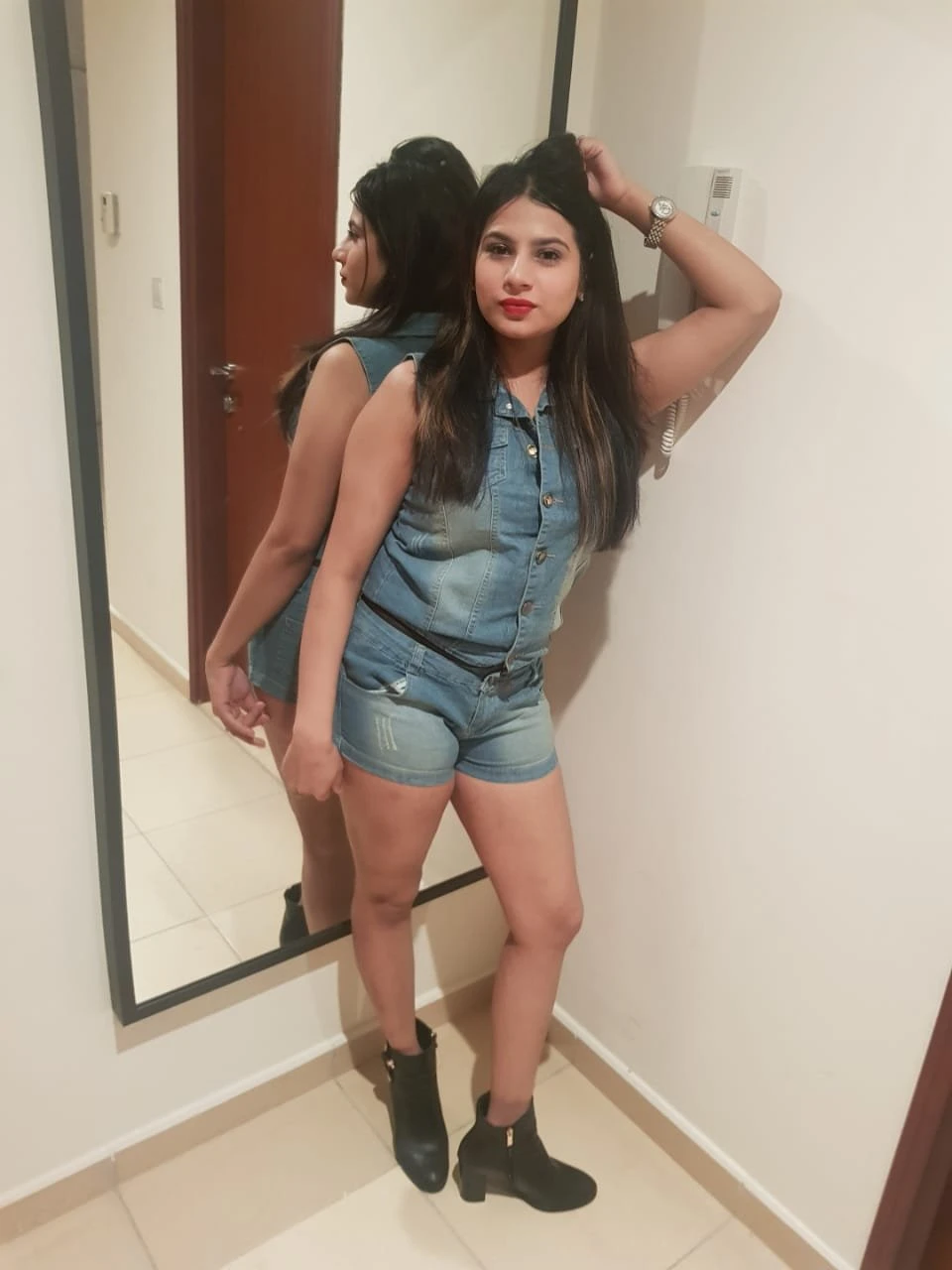 RIYA ESCORT SERVICE – Indian escort in Noida — 3 / 4