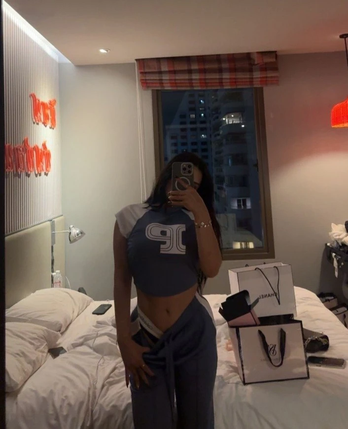 Shruti, 20yrs College Student – Indian escort in New Delhi — 14 / 18