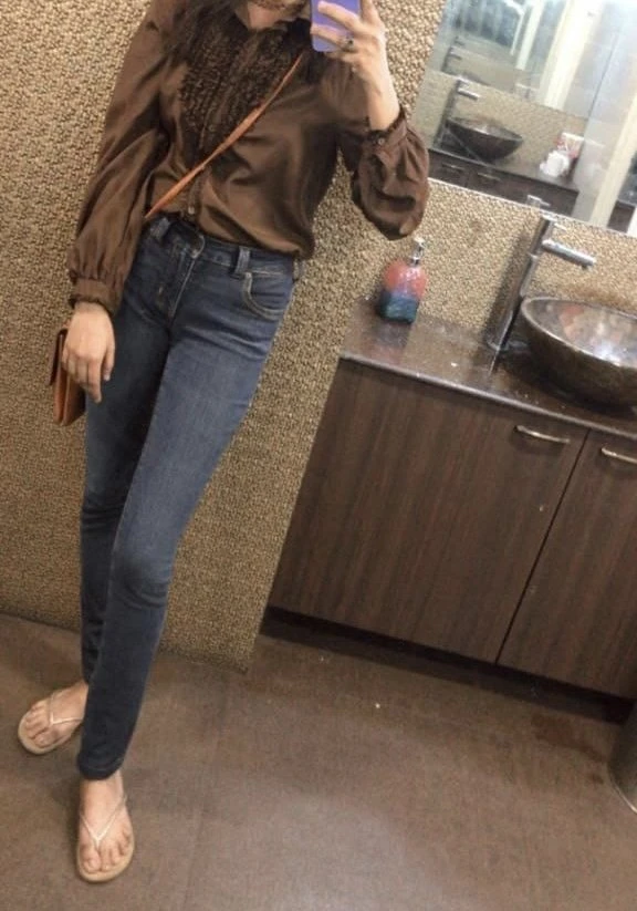 Anjum Khan – Indian escort in Mumbai — 1 / 8