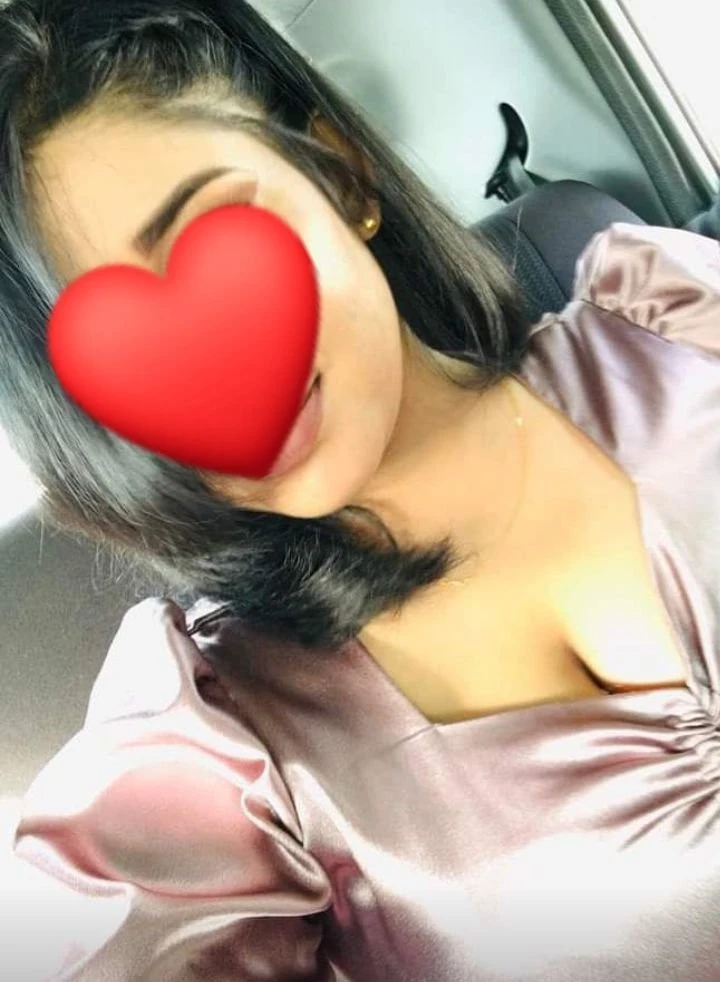 Clara – Sri Lankan escort in Colombo — 2 / 4
