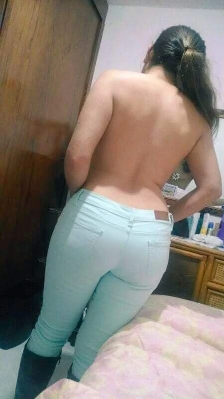Neha Suri – Indian escort in New Delhi — 4 / 5