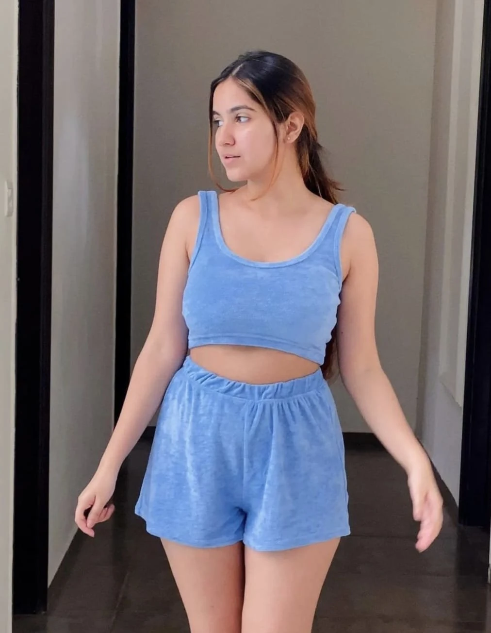 Pooja Escort Service College Girls – Indian escort in Pune — 3 / 4