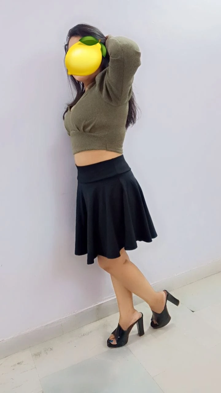 HOT n SEXY Independent Girl Living Alone – Indian escort in Noida — 3 / 6