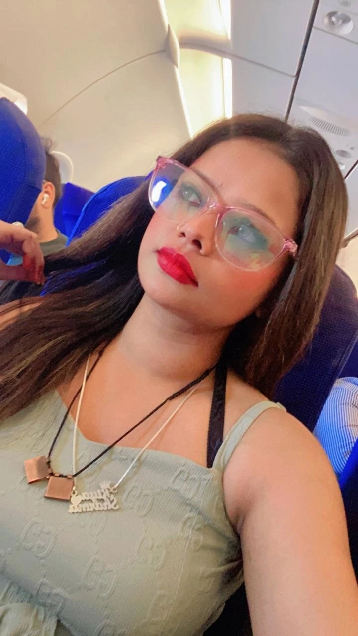 Cam Session Meet Available – Indian escort in Surat, Escort, Surat