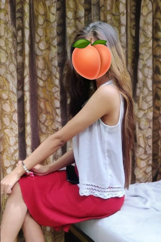 Amisha (Cam N Meet) – Indian escort in Noida — 6 / 9