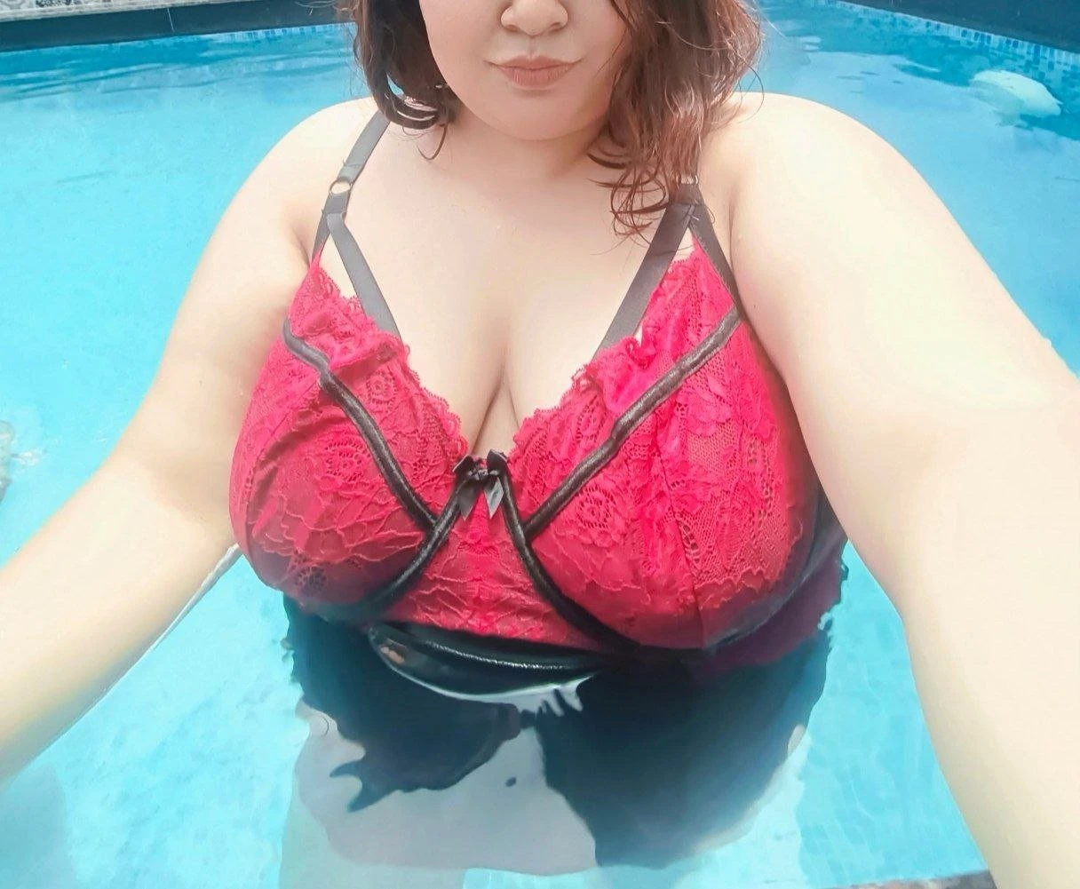 Ayesha Khan Your Hotty Chubby in Delhi – Indian escort in New Delhi — 2 / 6