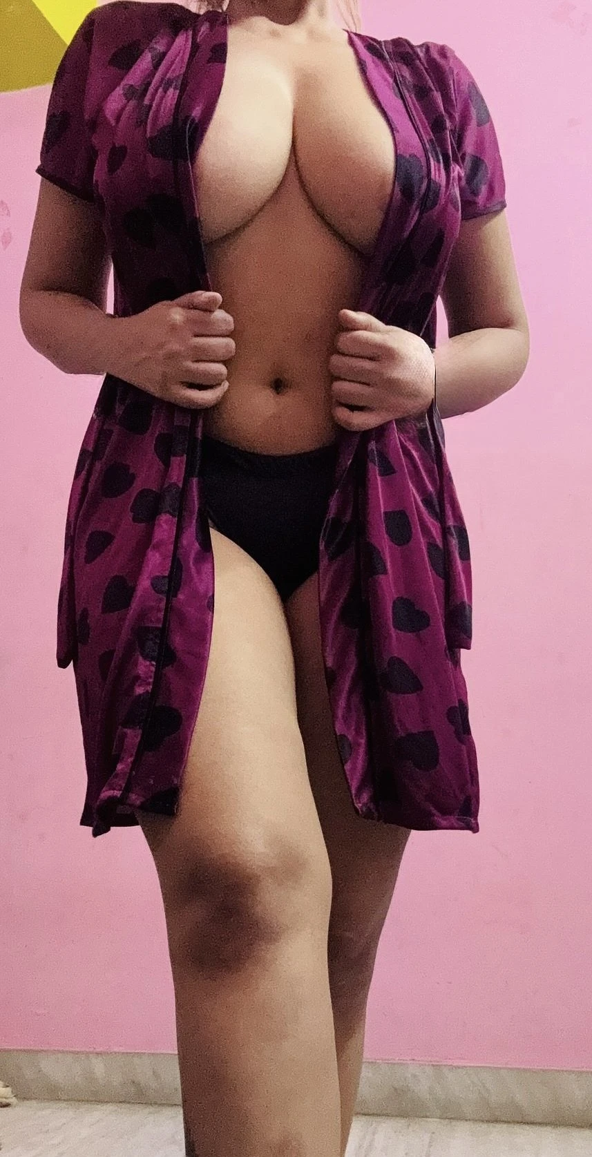 Taniya – Indian escort in Kolkata — 9 / 13