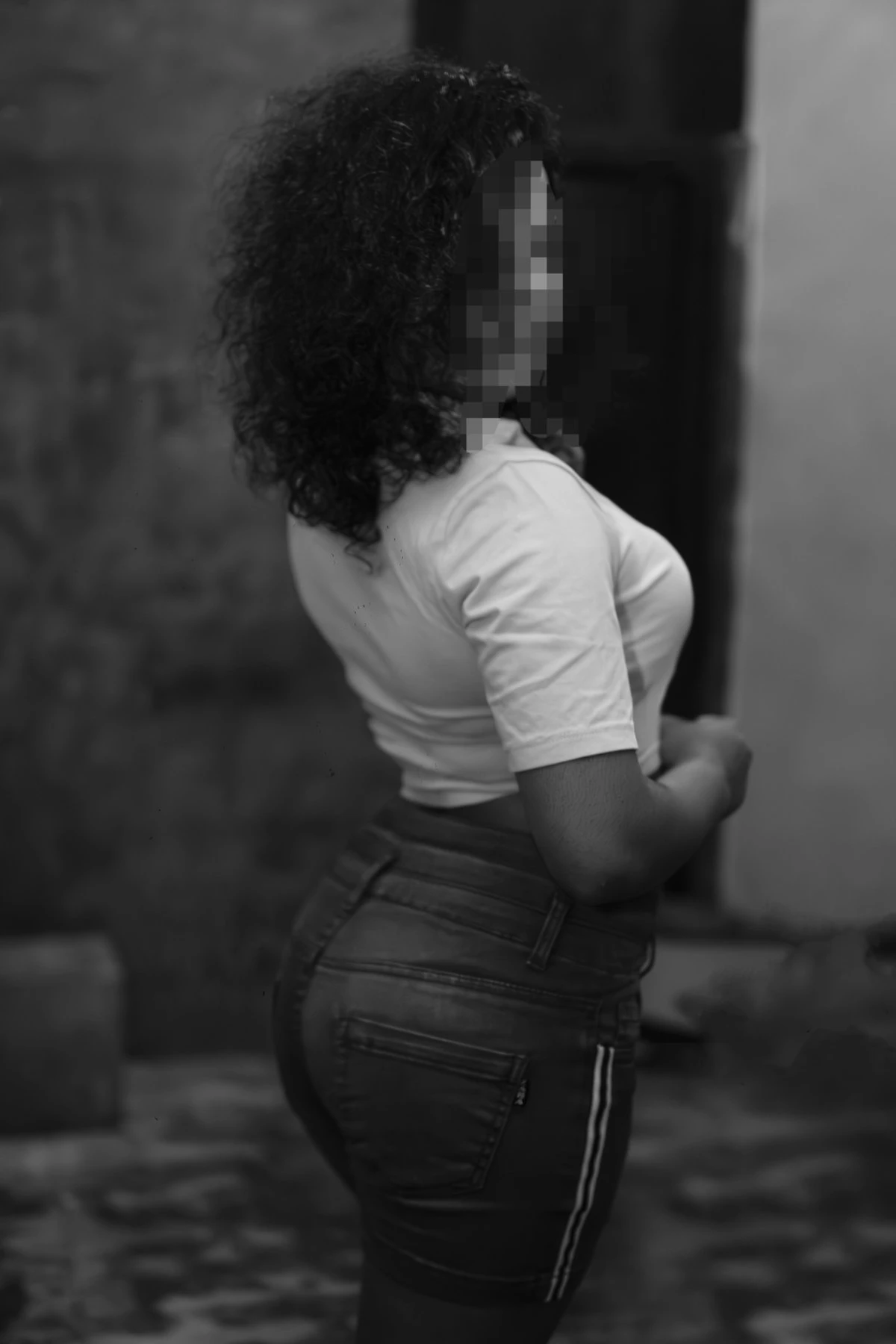 Dewmi Ofz Working Uni Girl – Sri Lankan escort in Colombo — 3 / 4