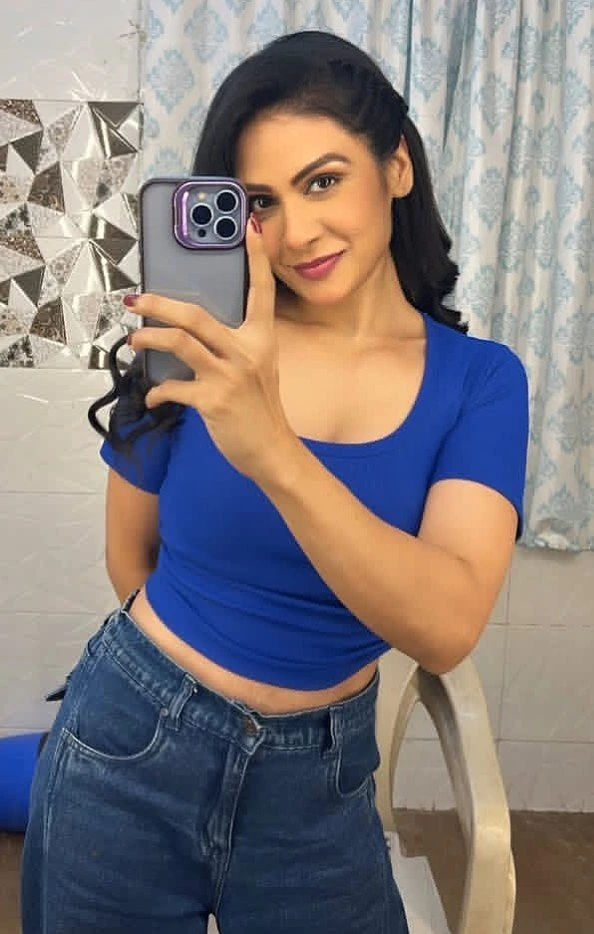 Monika Sharma – Indian escort in Kolkata — 3 / 4