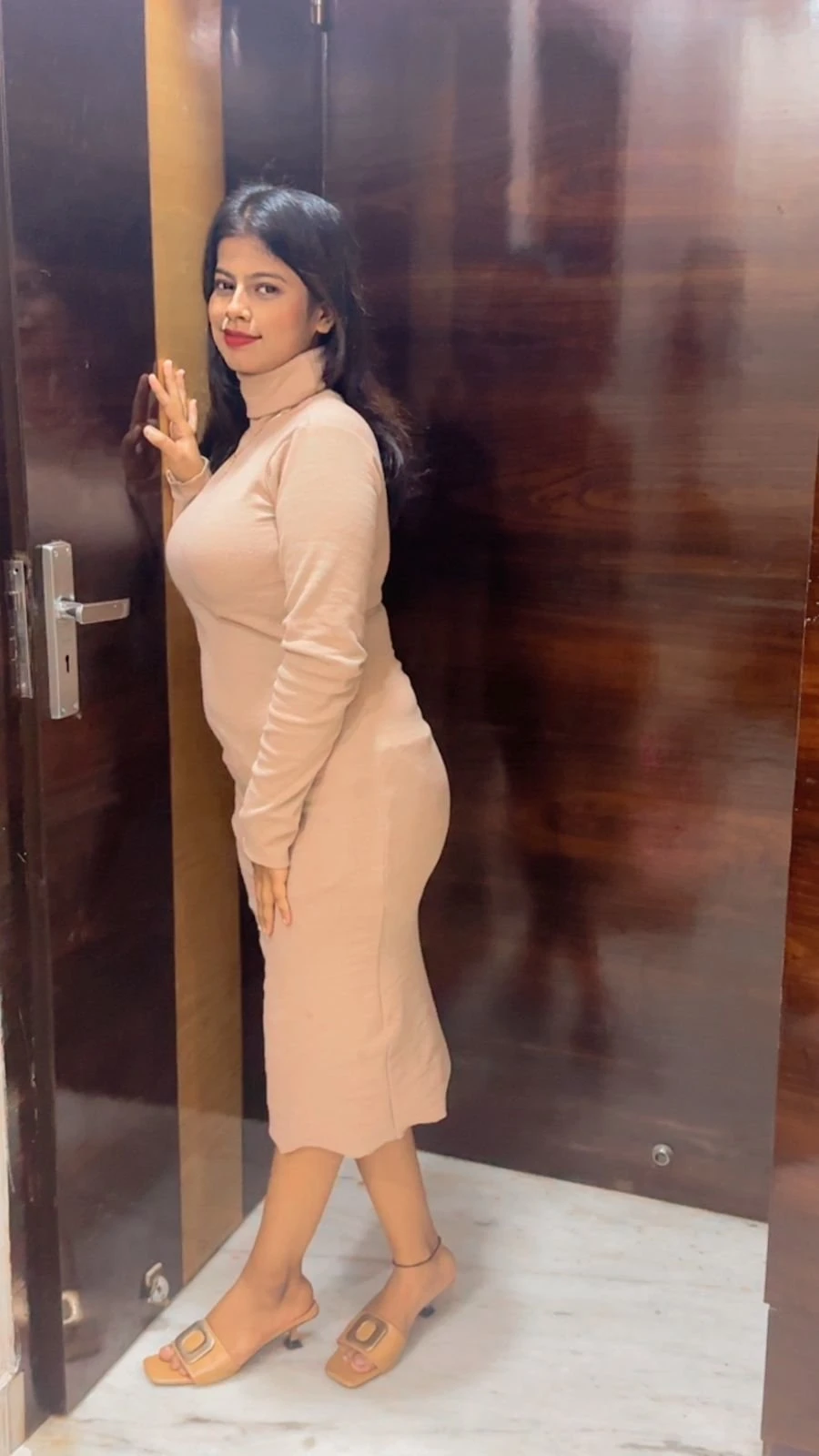 TWINKLE INDEPENDENT 🟢 – Indian escort in Kolkata — 2 / 5