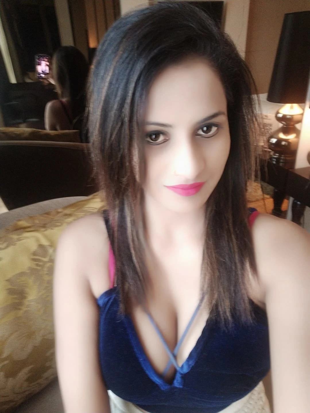 Alishka Khanna – Indian escort in New Delhi — 2 / 3