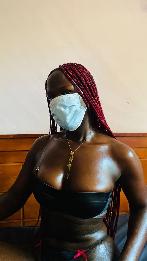 Kimberly – Rwandan escort in Kampala — 8 / 11