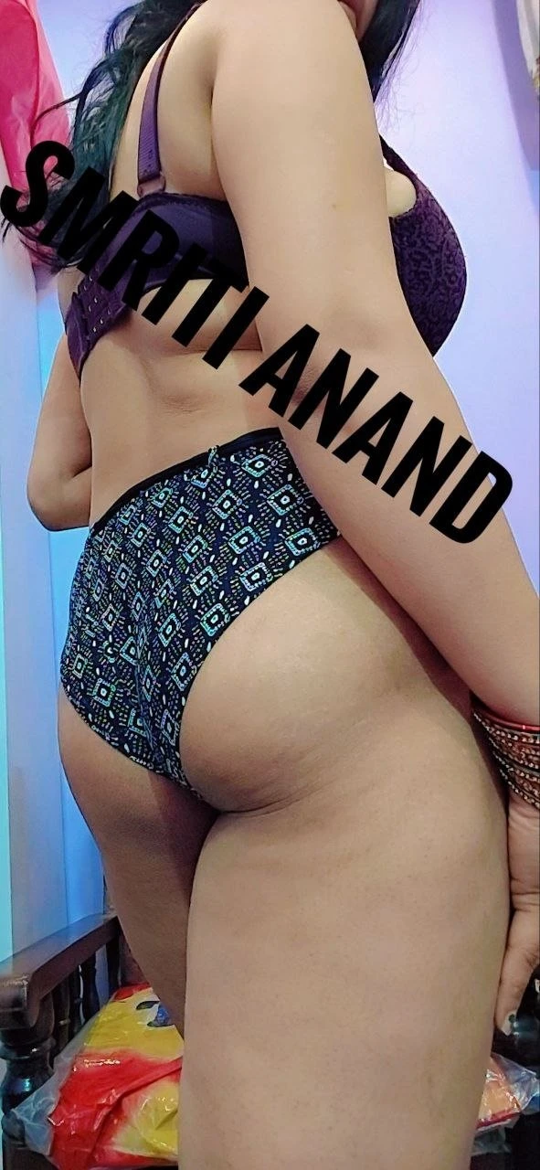 Smriti – Indian escort in New Delhi — 1 / 5