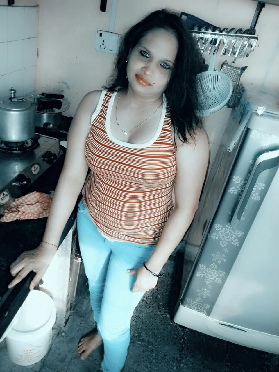Sonam – Indian escort in Mumbai — 1 / 6