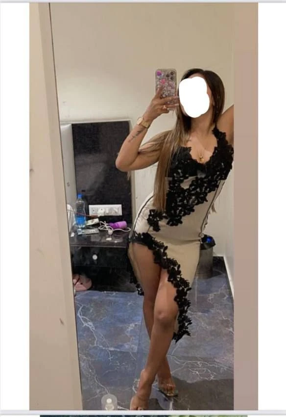 Akshata – escort in Hyderabad — 2 / 3