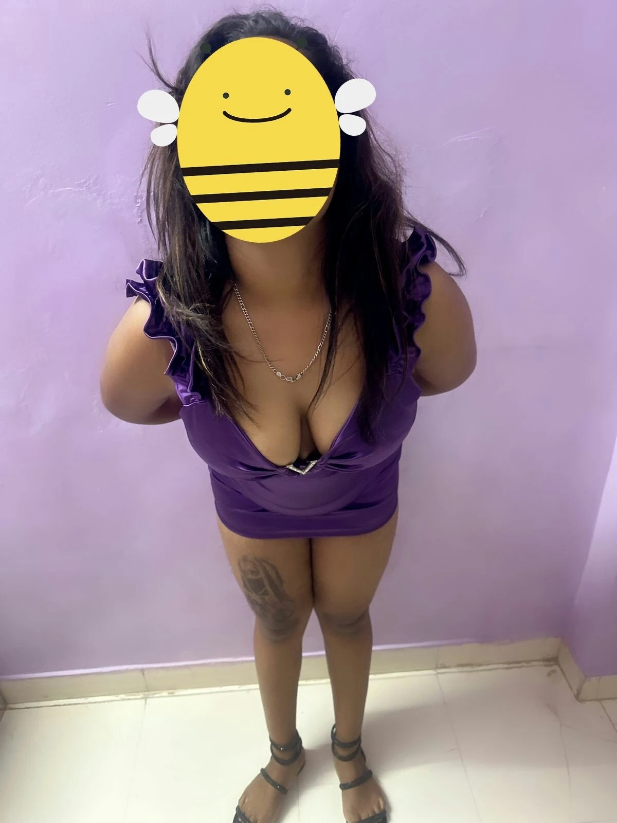 Shivani 6x9 – Indian escort in Mumbai — 16 / 19
