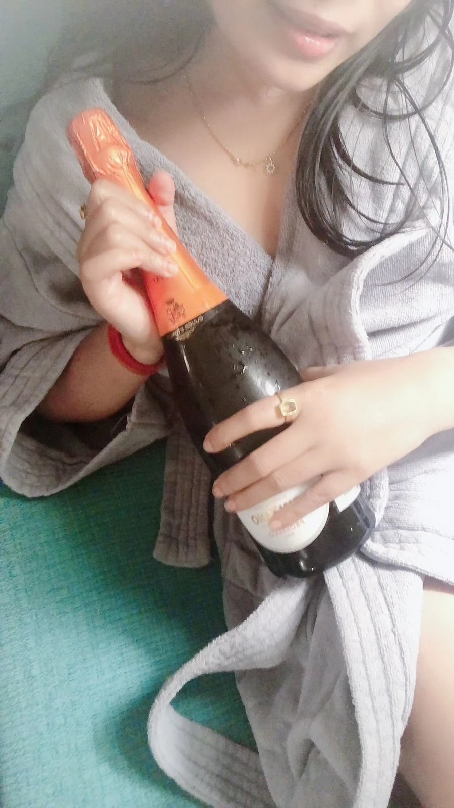*Disha* – Indian escort in Pune — 5 / 8