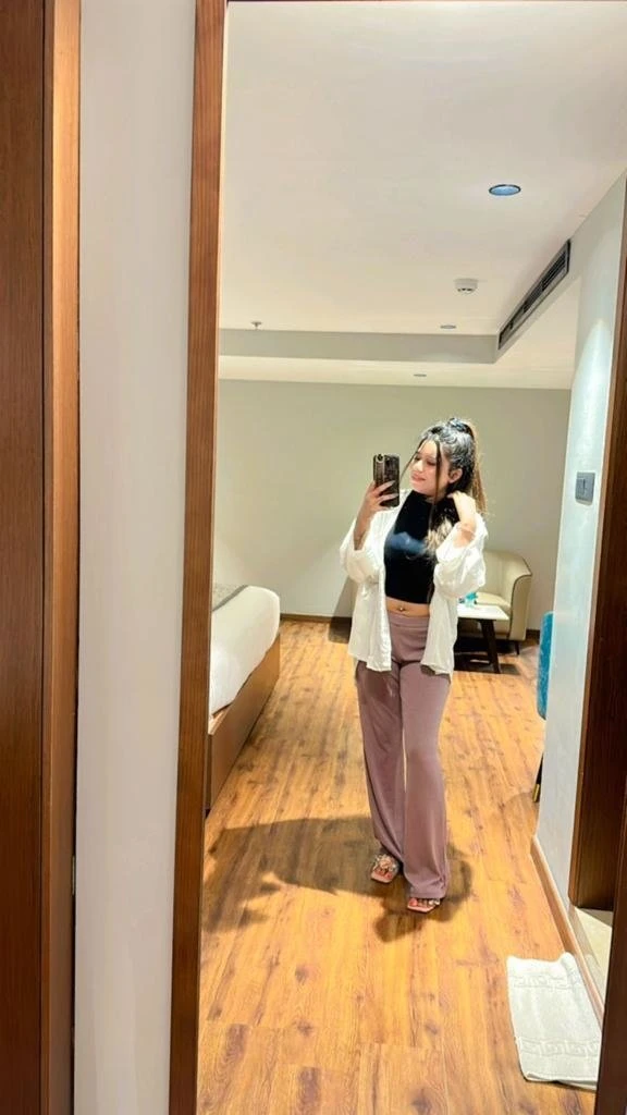 I'm Alisha Independent Girl Book Now – Indian escort in Hyderabad — 3 / 6