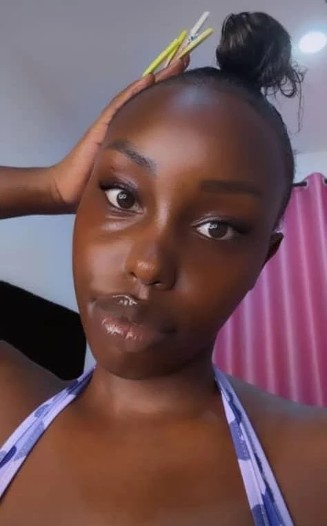 Riani – Tanzanian escort in Dar es Salaam — 2 / 3