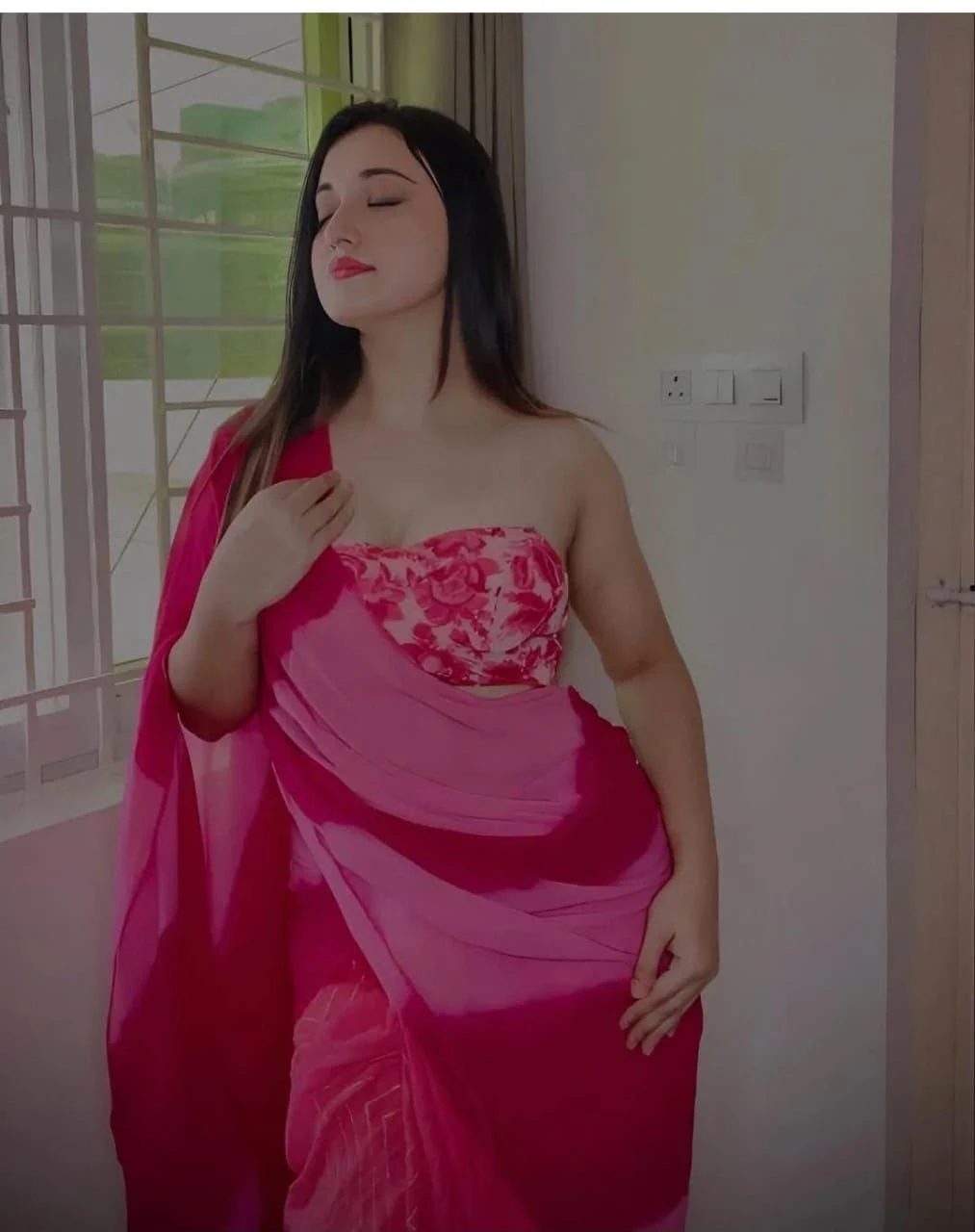 Richa Sharma – Indian escort in Noida — 3 / 5
