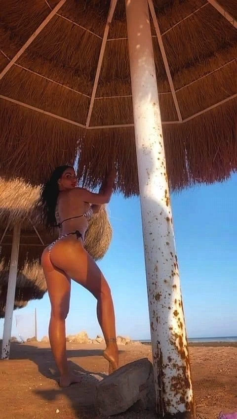 Tina 🤍 – Russian escort in Beirut — 17 / 19