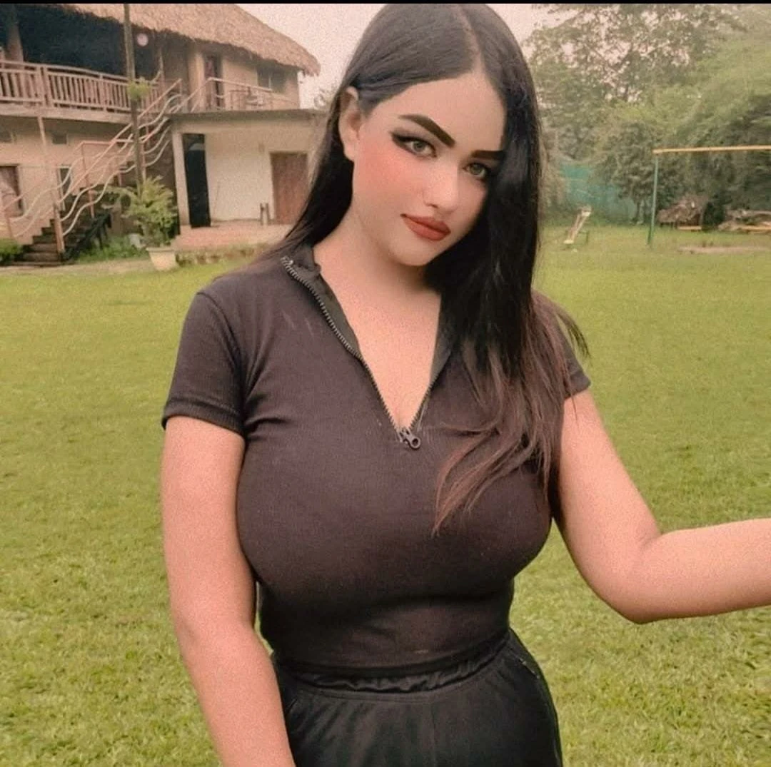 Babina Airhostess in Jaipur – Indian escort in Jaipur — 2 / 5