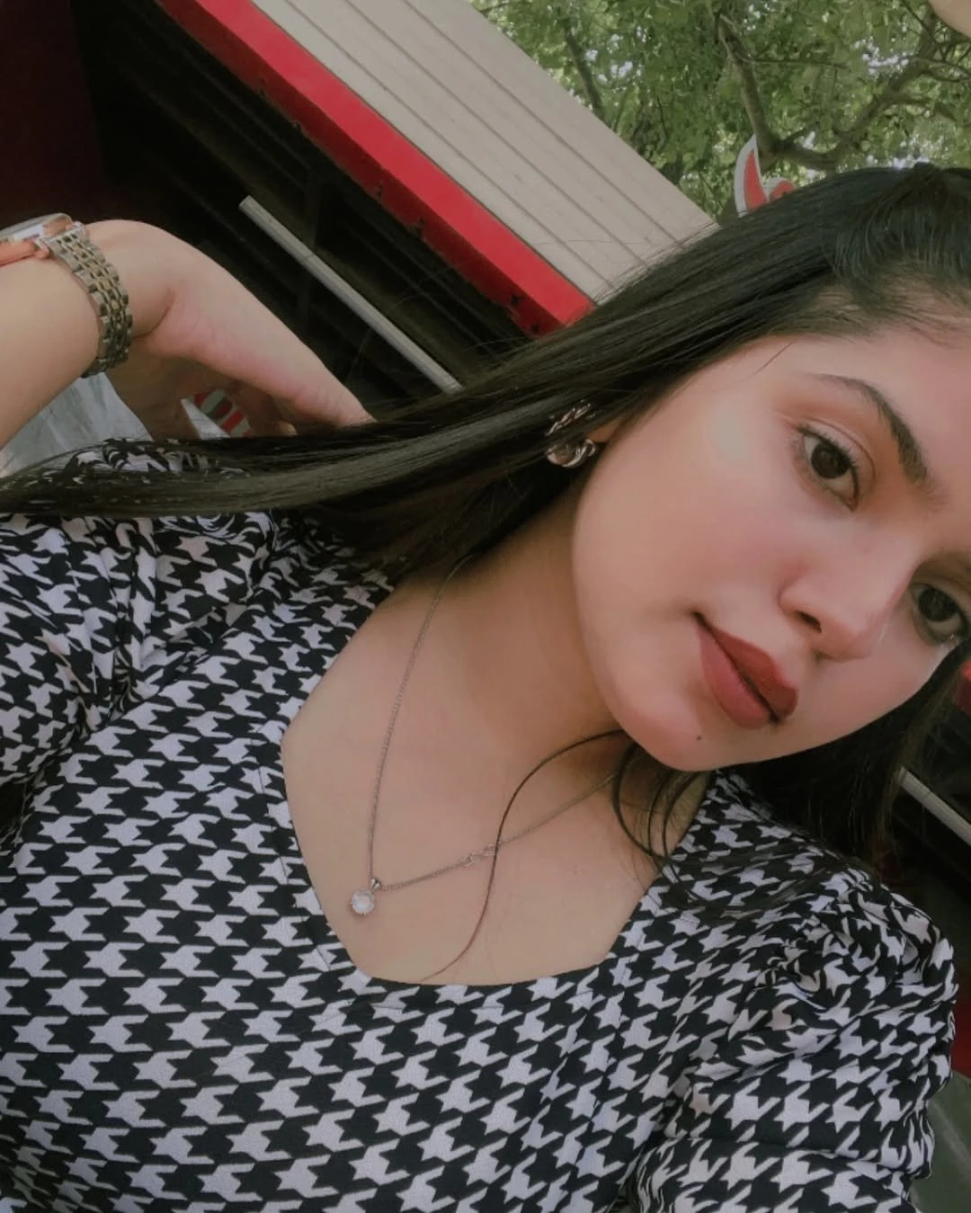Myself Barsha Dey – Indian escort in Kolkata — 2 / 5